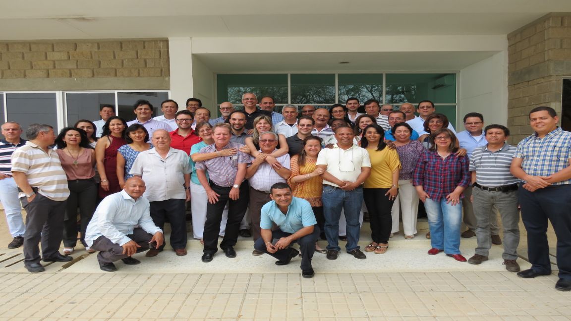 01  Decanos asistentes Guajira 2014