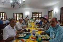 19-Almuerzo-en-Manuelita