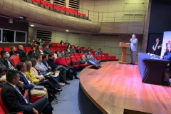 5-Saludo-Decano-Konrad